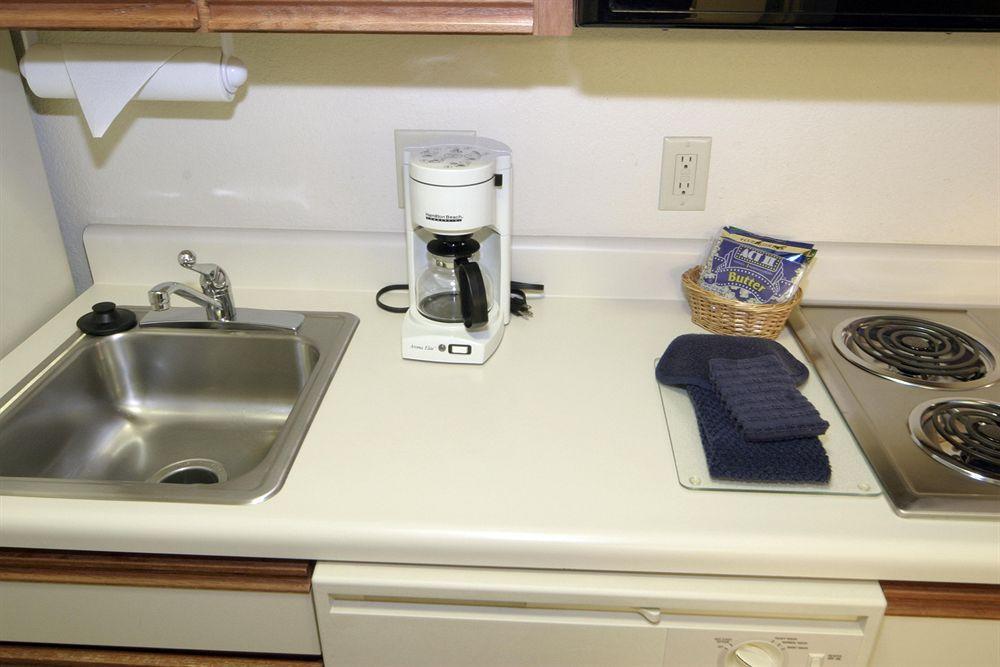 Candlewood Suites Newport News-Yorktown By Ihg Rom bilde
