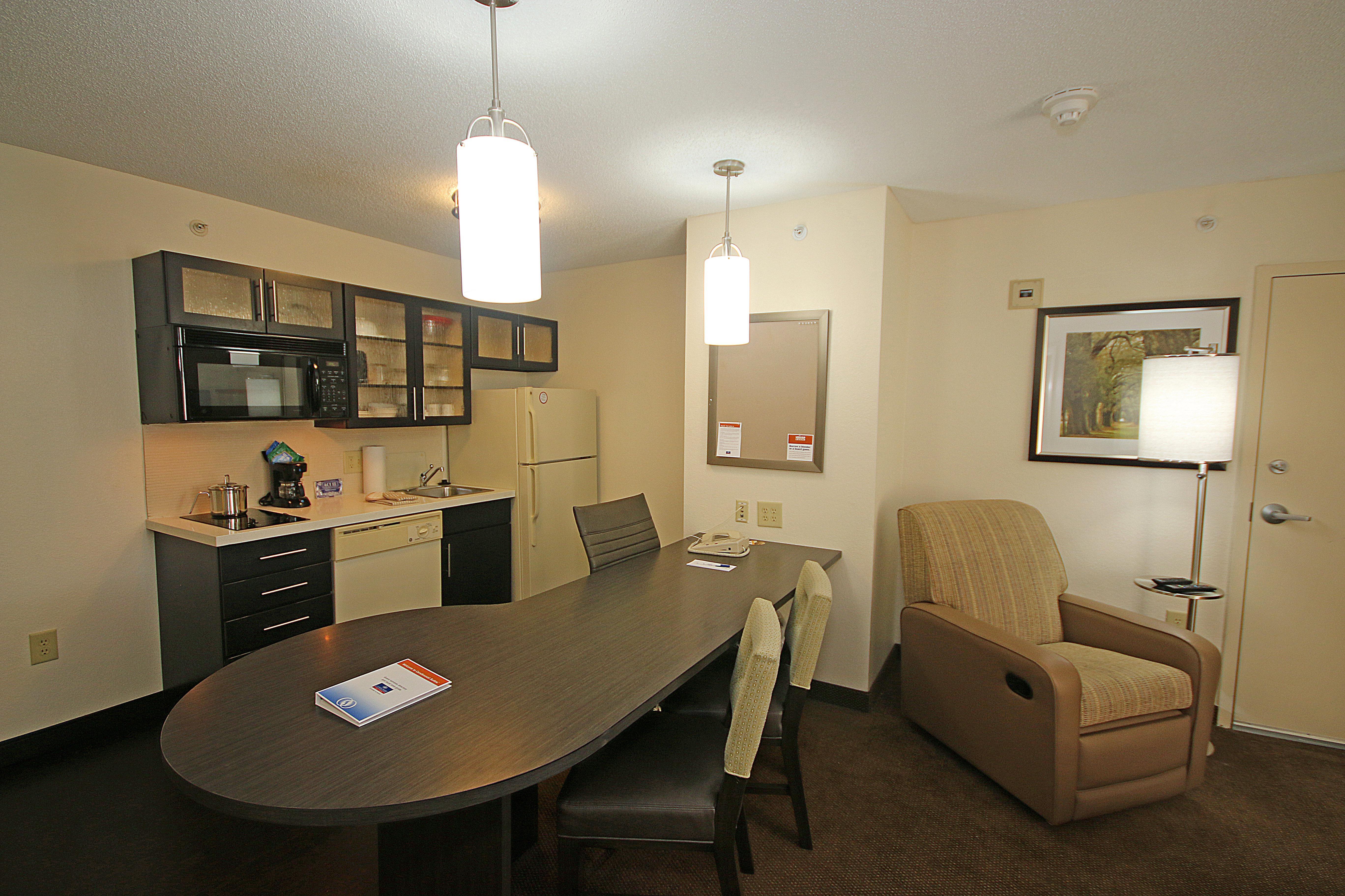 Candlewood Suites Newport News-Yorktown By Ihg Eksteriør bilde